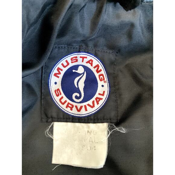 Mustang Survival Jacket Mens Large Navy MC1504 Floatation Coat Aid Type III PFD - Picture 5 of 16